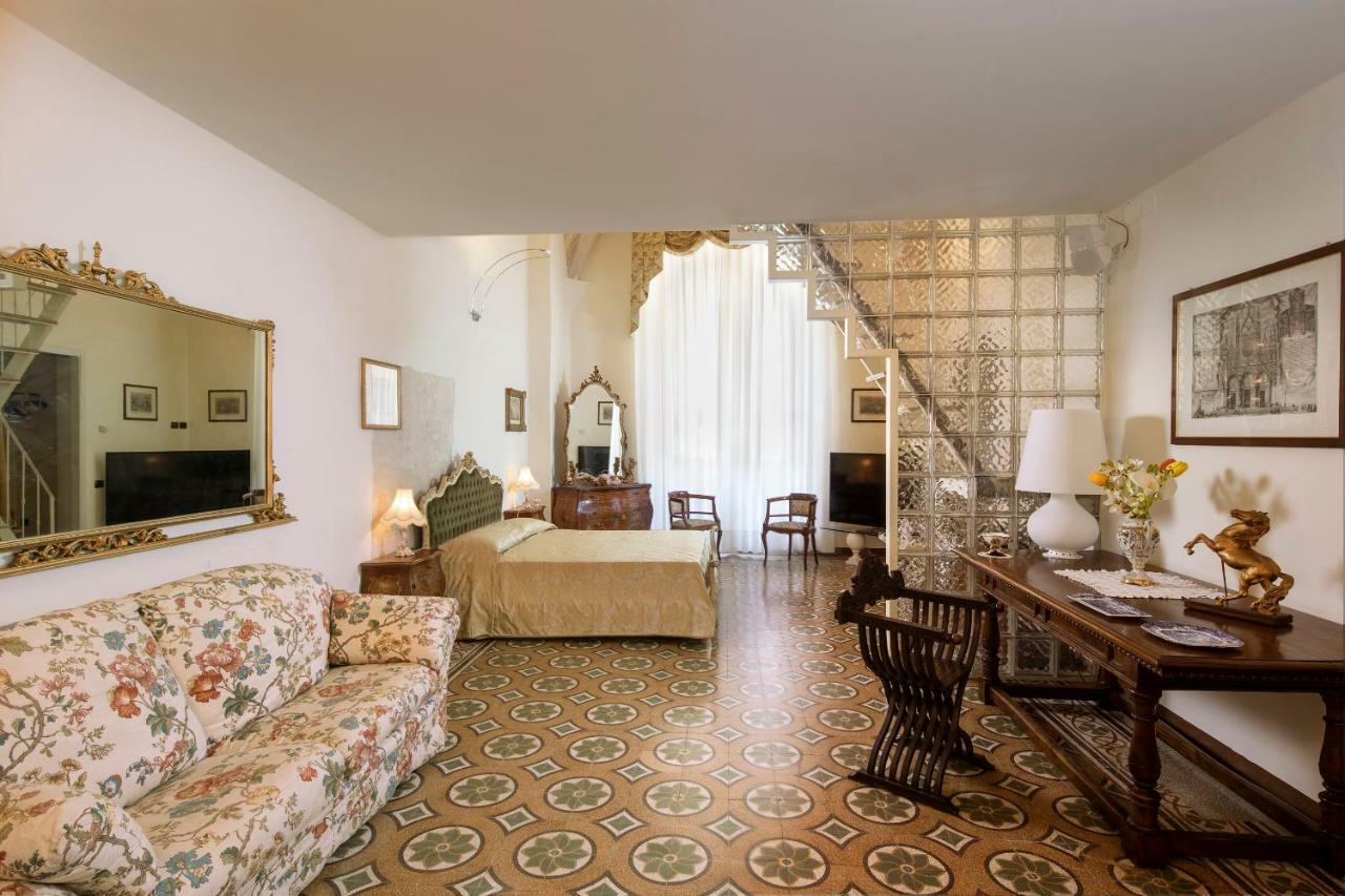 Antica Dimora Del Buongoverno Hotel Siena Eksteriør billede